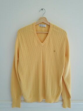 CHRISTIAN DIOR Yellow Cable Knit V-Neck Sweater Made in the USA
